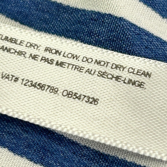 New Anthropologie scarf Blue and white striped square 20" - Picture 4 of 4